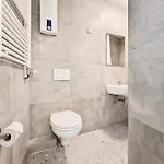 Apartment Tolstov - 2 , 3 And 4 - 25 Min Messe Dus