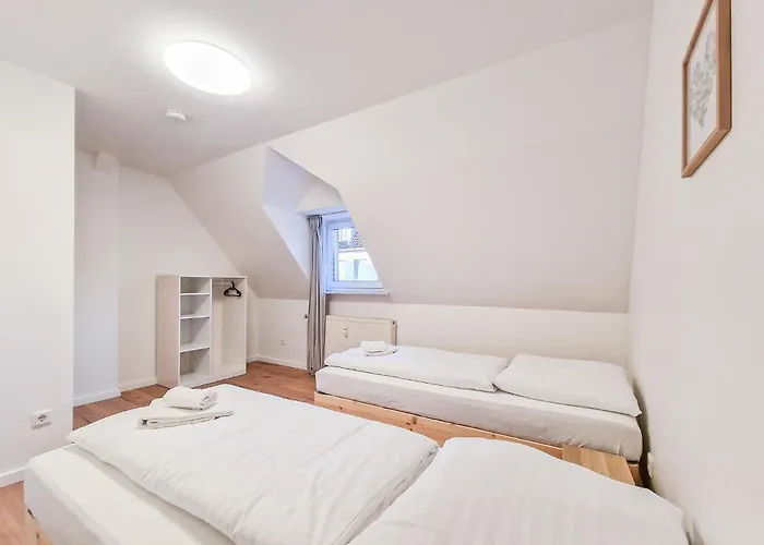 Appartement Tolstov - 2&4 - 25min Messe Dus Duisbourg