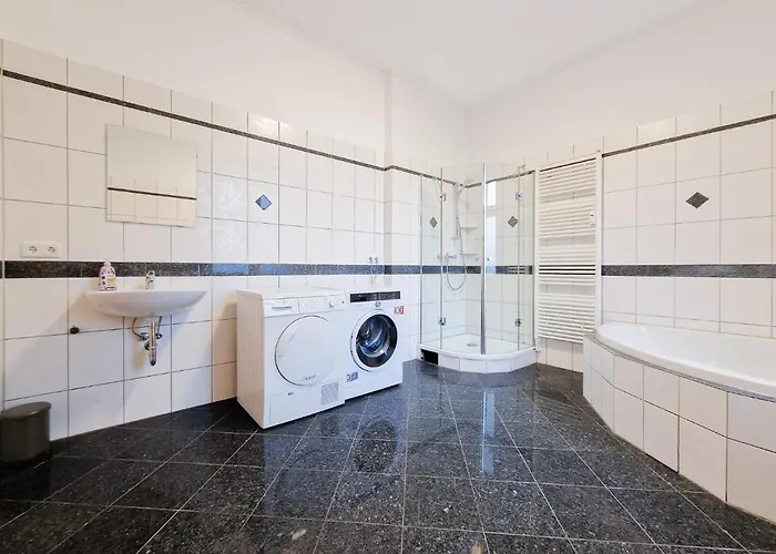 Tolstov - 2&4 - 25min Messe Dus *