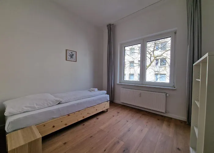 Apartment Tolstov - 2 , 3 And 4 - 25 Min Messe Dus