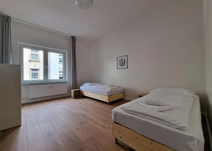 Appartement Tolstov - 2&4 - 25min Messe Dus *