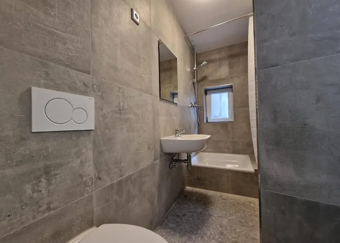 Apartment Tolstov - 2 , 3 And 4 - 25 Min Messe Dus Duisburg