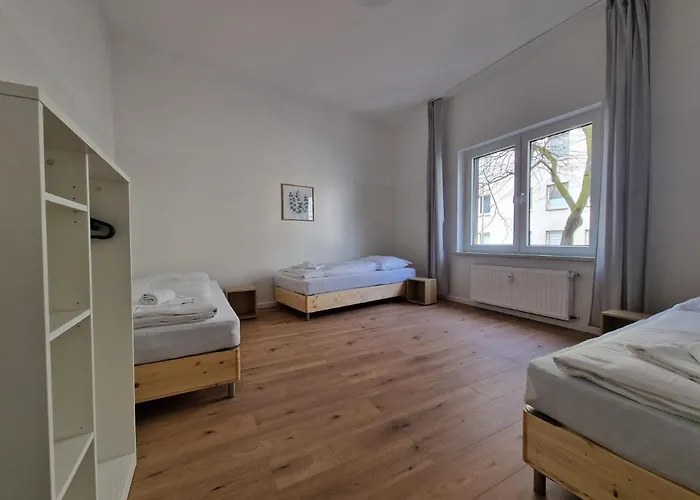 Apartment Tolstov - 2 , 3 And 4 - 25 Min Messe Dus